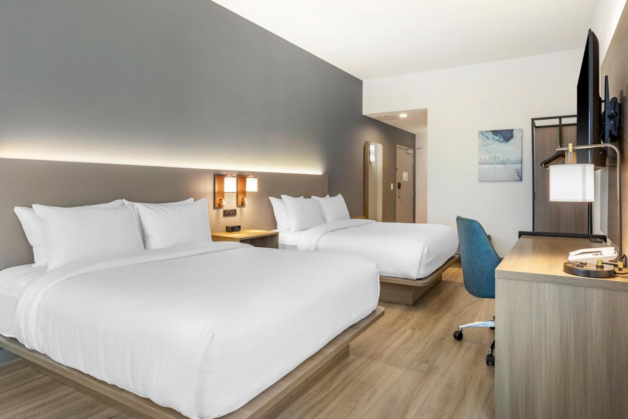 Comfort Inn & Suites Newark Liberty International Airport Eksteriør billede
