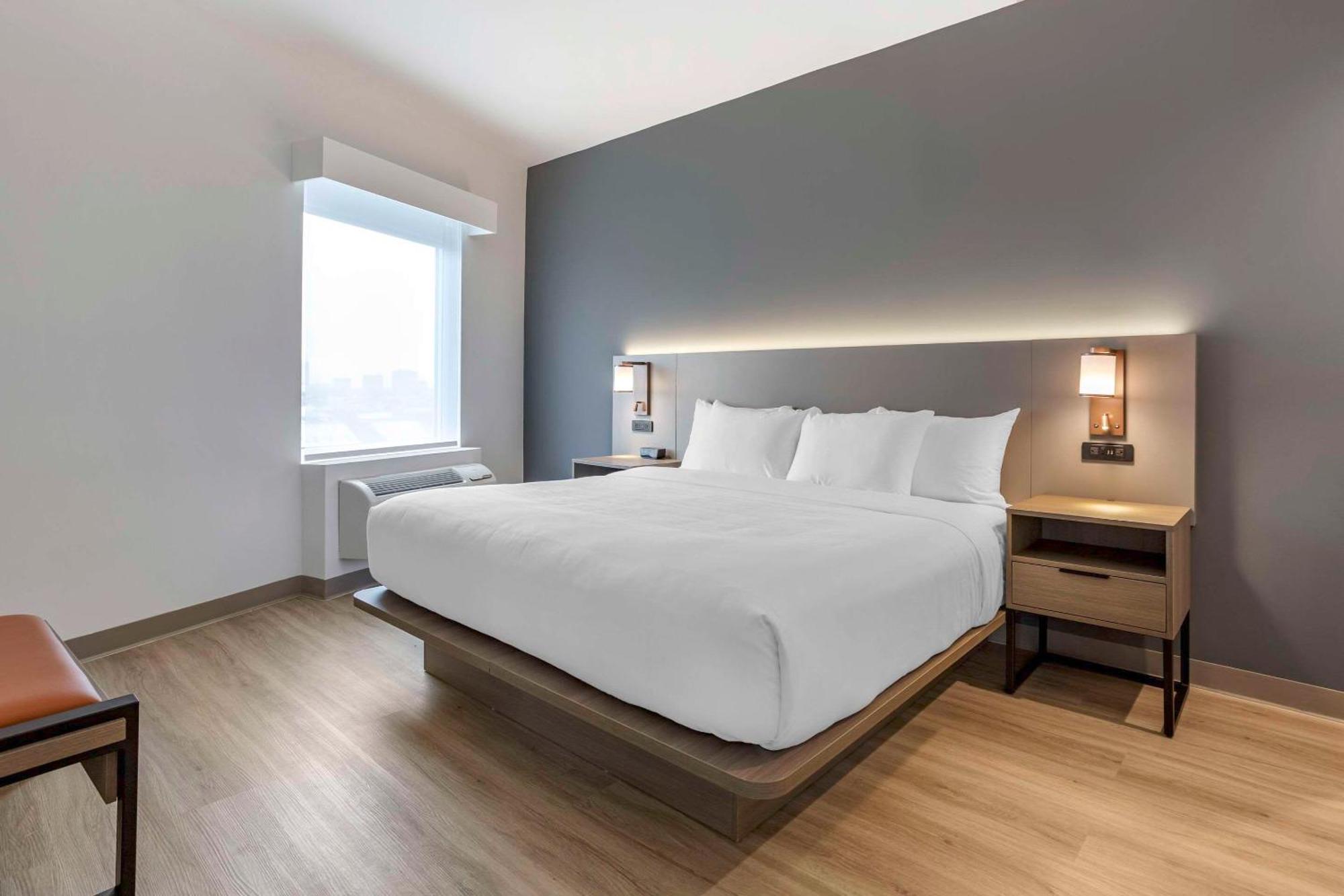 Comfort Inn & Suites Newark Liberty International Airport Eksteriør billede